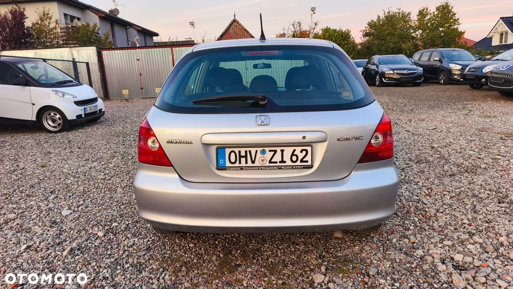 Honda Civic 1.6i Extra Edition - 9