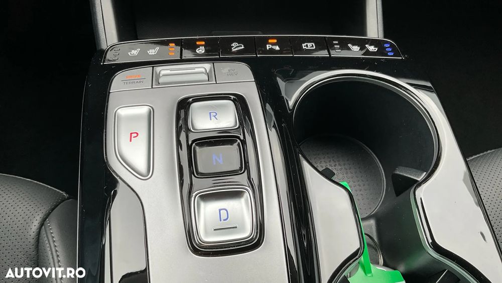 Hyundai Tucson PHEV 1.6 l 265 CP 4WD 6AT Luxury - 32