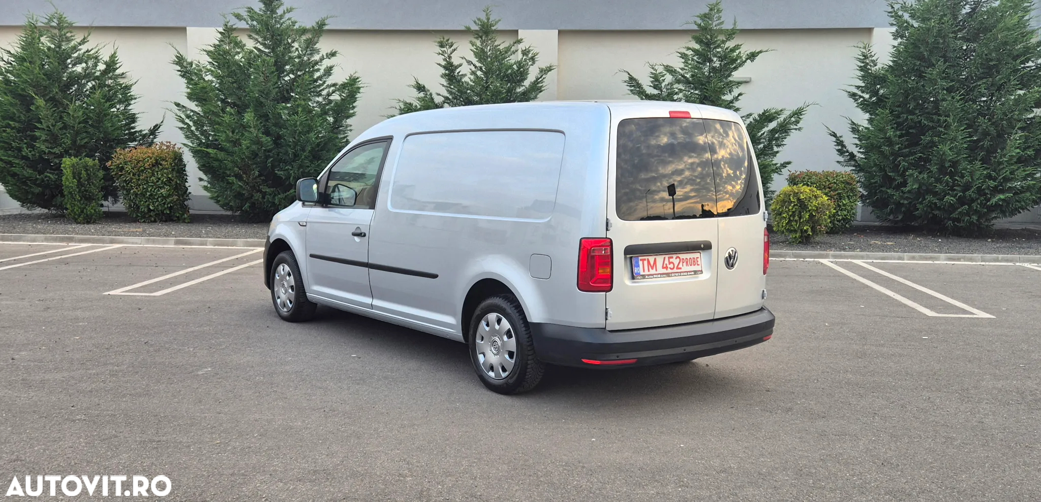 Volkswagen Caddy - 8