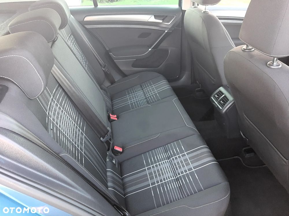 Volkswagen Golf 1.2 TSI BlueMotion Technology Lounge - 9