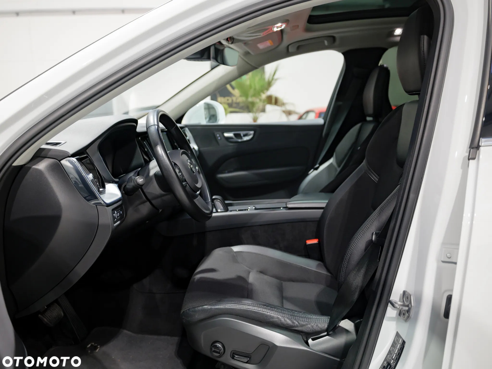 Volvo XC 60 - 16