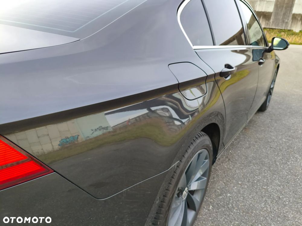 Volkswagen Passat 1.5 TSI EVO Business - 9