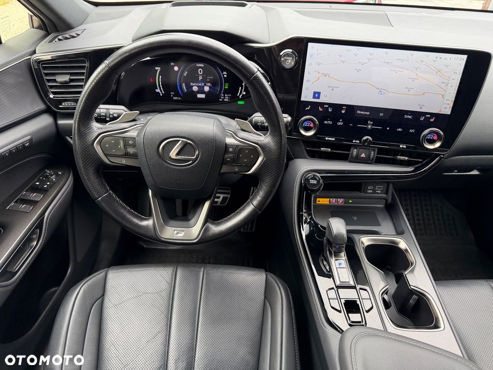 Lexus NX 450h+ F Sport AWD - 29