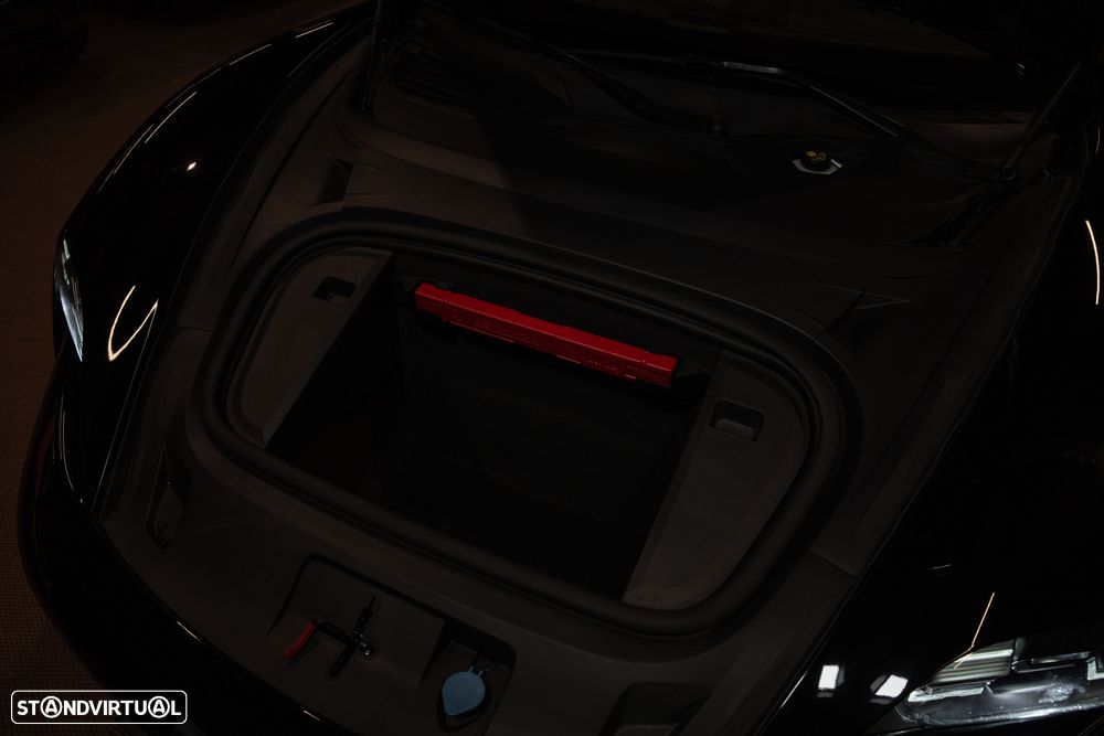 Porsche Taycan Cross Turismo 4 - 28