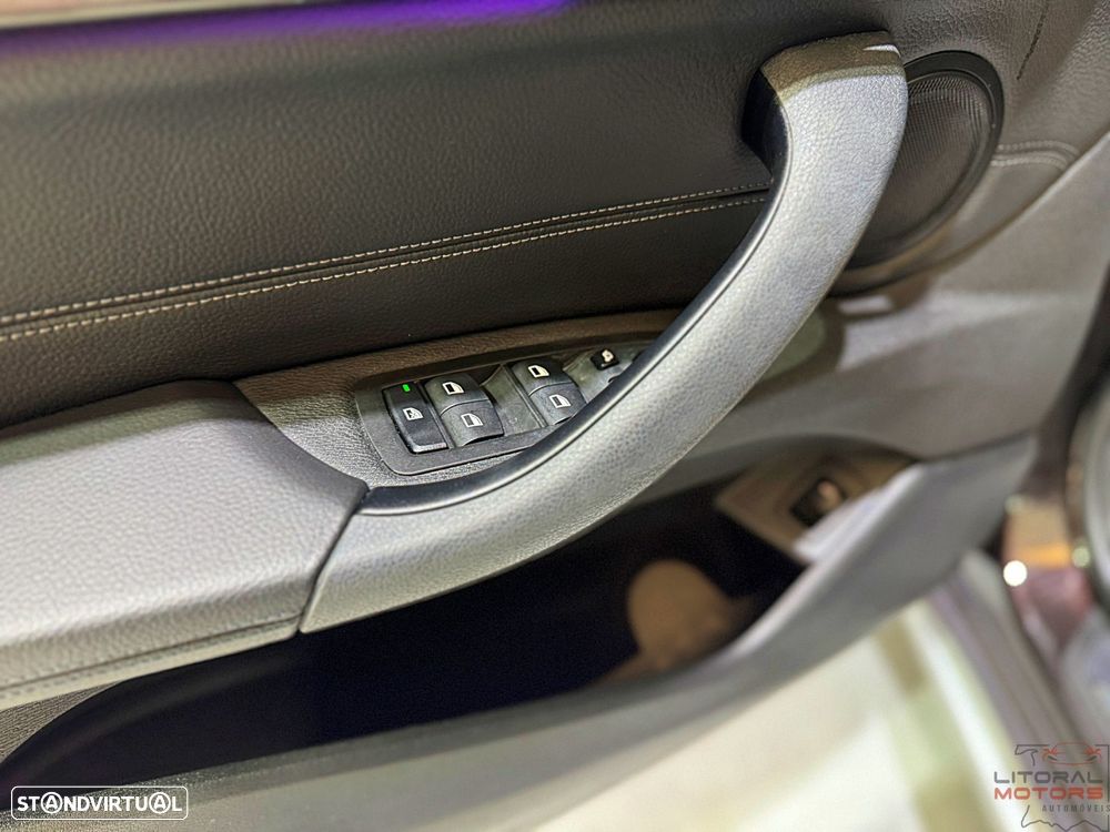 BMW X1 sDrive18i Aut. xLine - 18