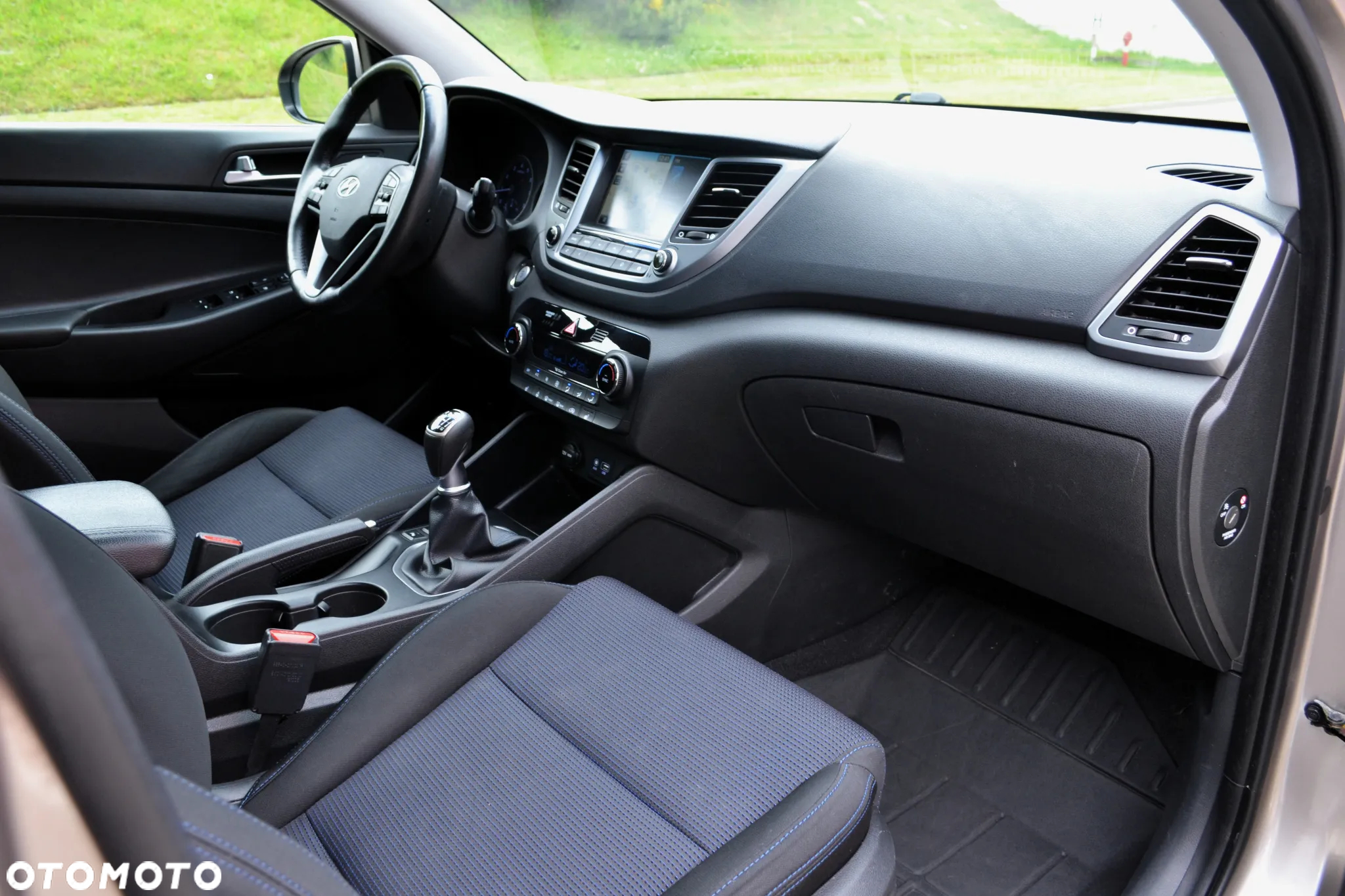 Hyundai Tucson 1.6 GDI BlueDrive Design 2WD - 10