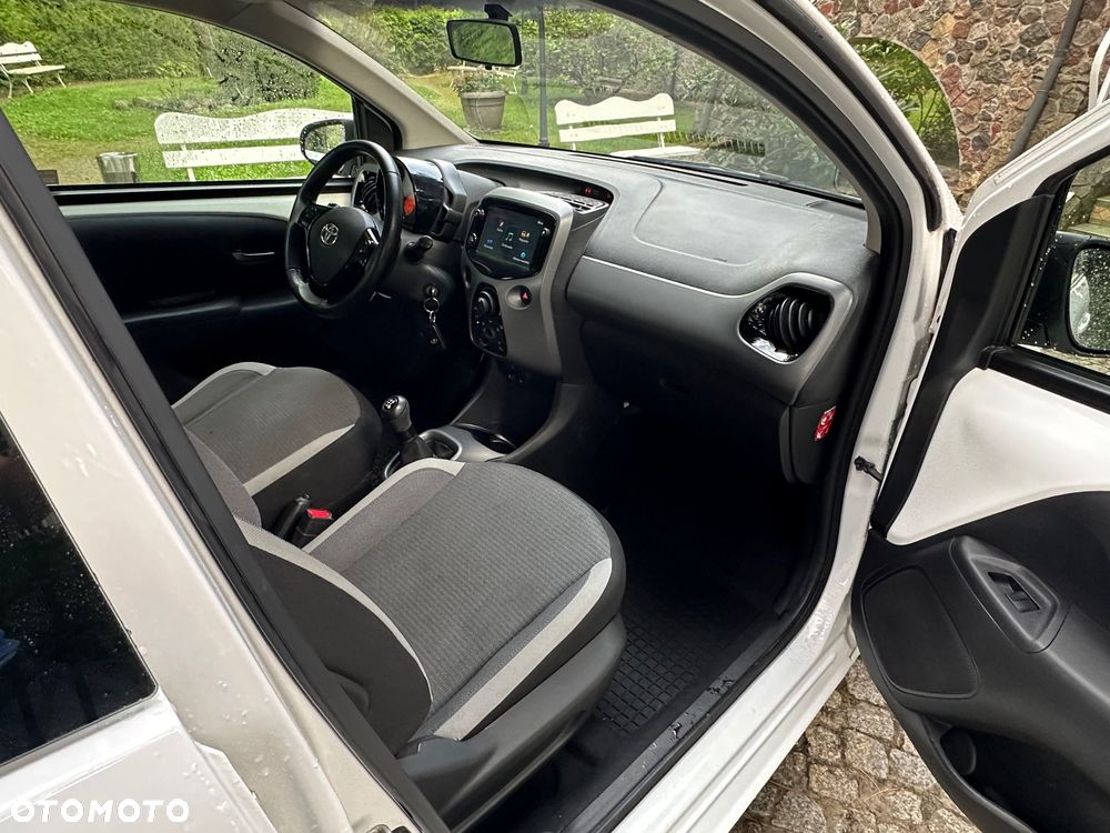 Toyota Aygo 1.0 VVT-i Color Edition - 13