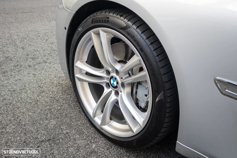 BMW 750 Li xDrive Pack M — fotografia 4