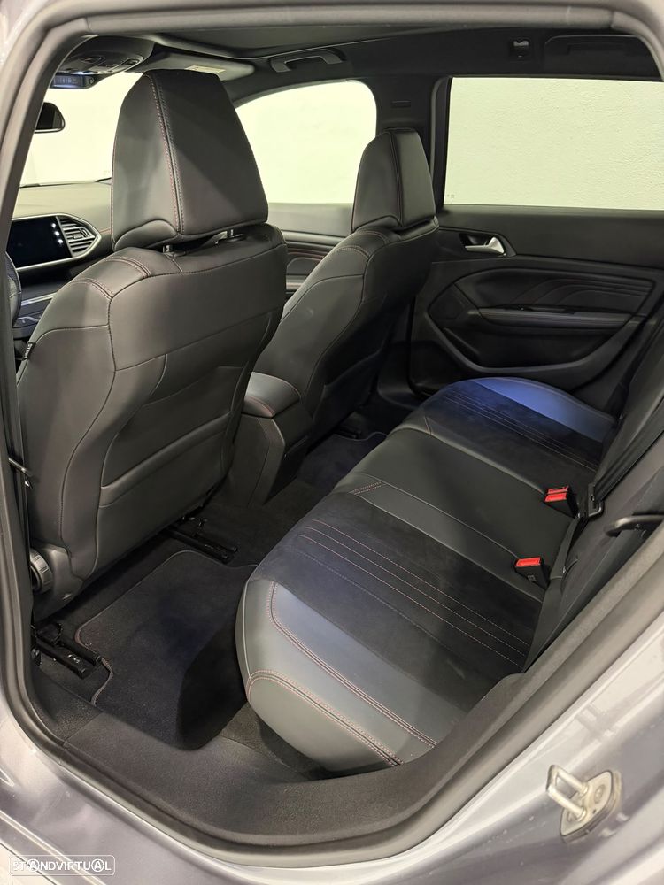 Peugeot 308 BlueHDi FAP 130 EAT8 Stop & Start GT - 24