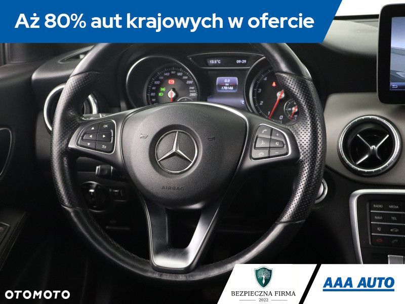 Mercedes-Benz CLA - 22