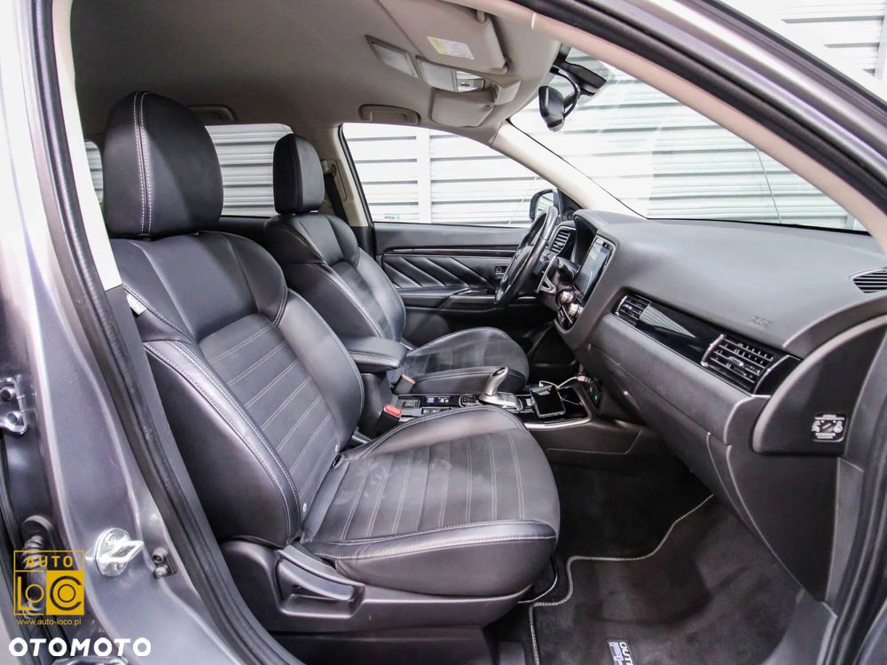 Mitsubishi Outlander Instyle - 10