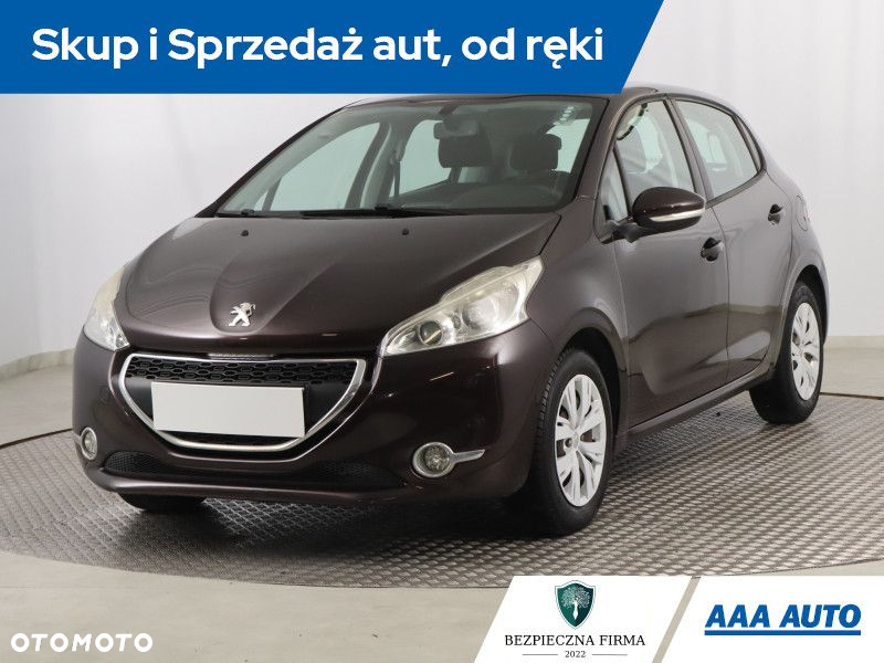 Peugeot 208 - 2