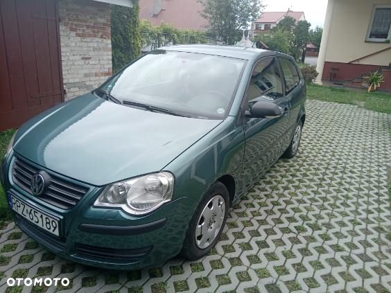 Volkswagen Polo 1.4 16V Basis - 4