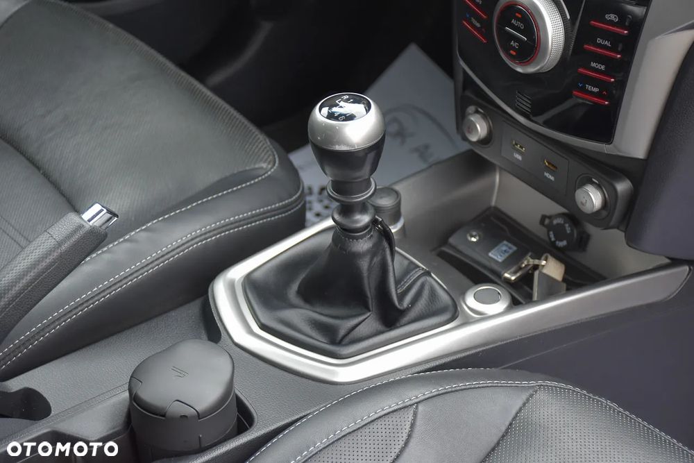 SsangYong/KGM Tivoli e-XGi 160 2WD Start/Stop Sapphire - 29