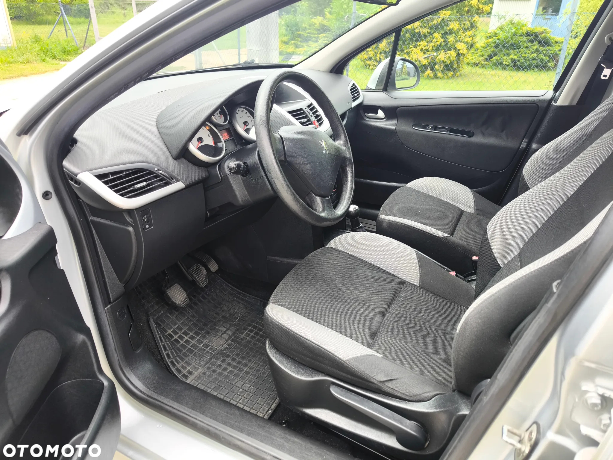 Peugeot 207 1.4 Active - 8
