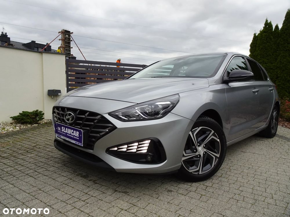 Hyundai i30 1.5 DPI Comfort - 1