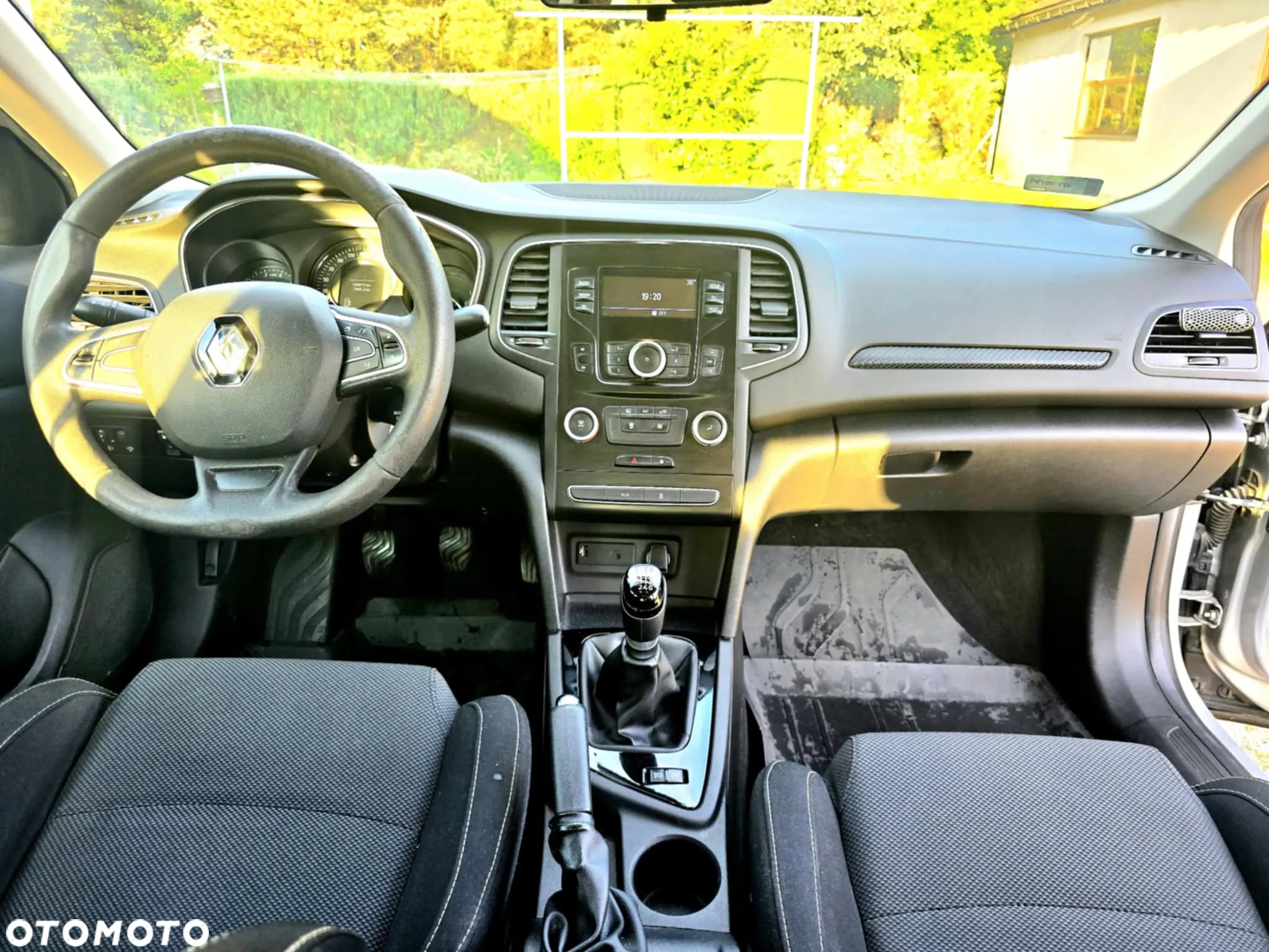 Renault Megane 1.3 TCe FAP Business - 11