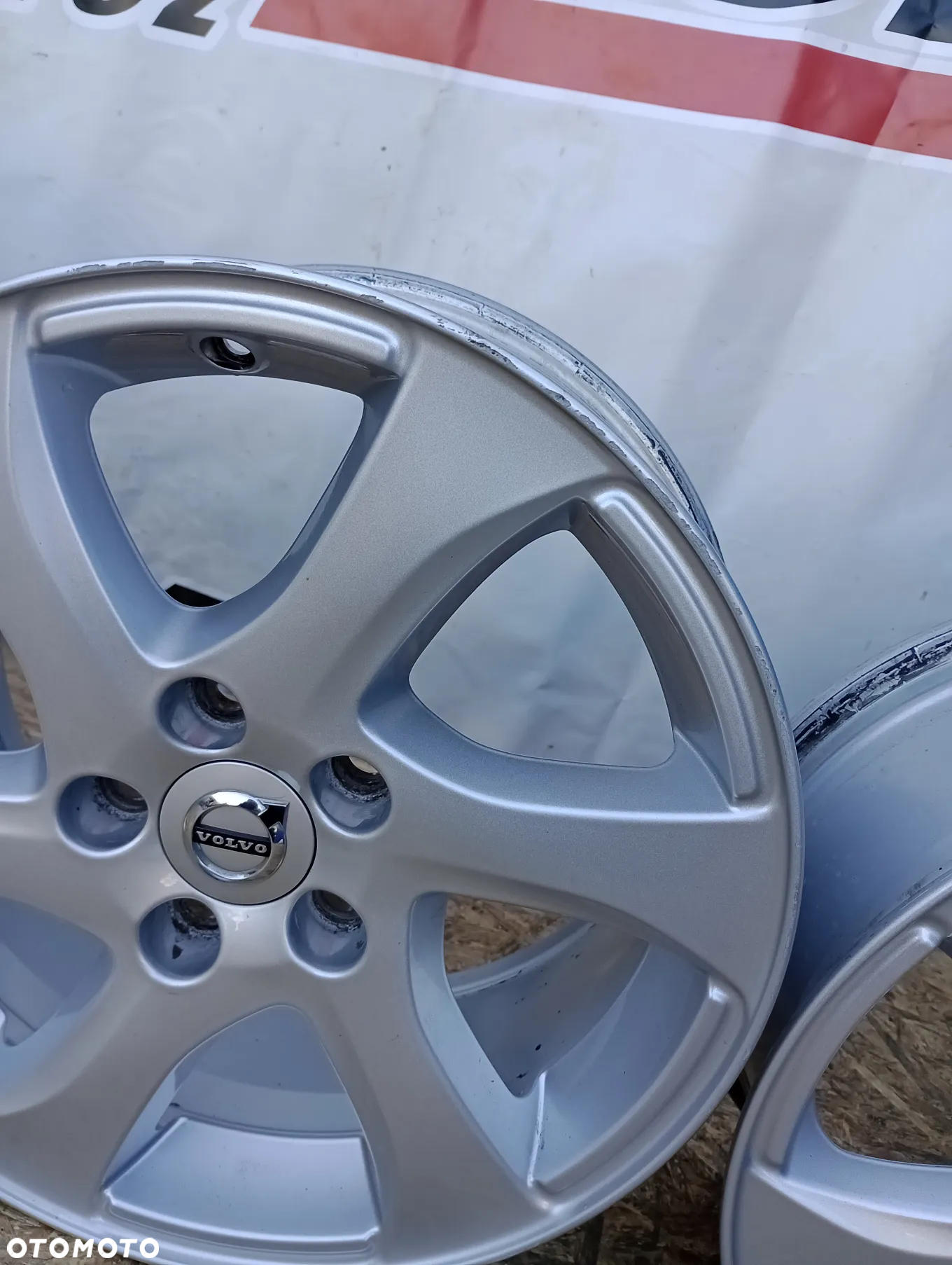 FELGI ALUMINIOWE 5x108 R16 ET50 7J VOLVO C30 S40 V40 V50 V60 - 7