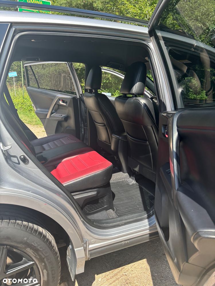 Toyota RAV4 Hybrid Selection 4x4 - 20