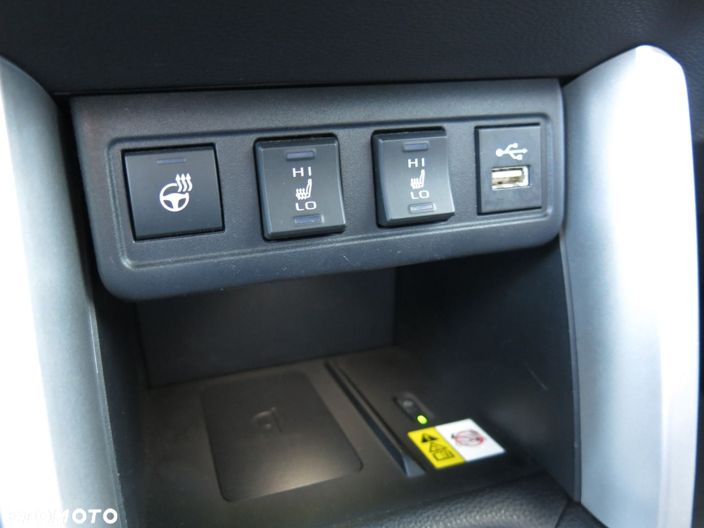 Toyota Corolla Cross - 18