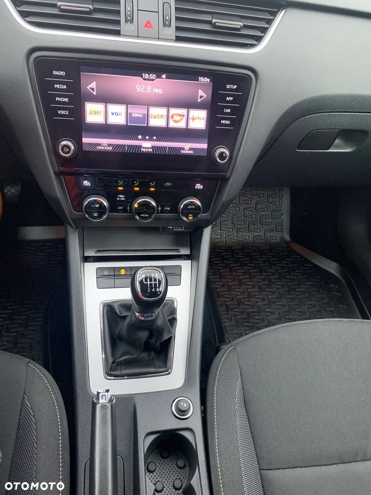 Skoda Octavia 1.5 TSI GPF ACT Ambition - 27