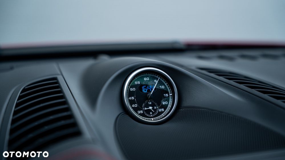 Porsche Cayenne GTS - 13