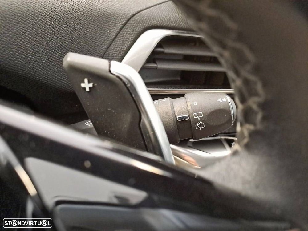 Peugeot 5008 1.5 BlueHDi Allure Pack EAT8 - 15