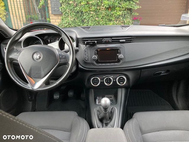 Alfa Romeo Giulietta 1.4 TB Distinctive - 12