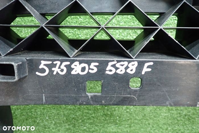 SEAT ATECA 16- pas przedni przód - 7