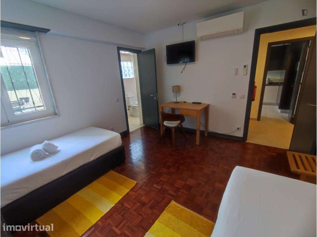 Quarto - localizado em Olivais Lisbon - Grande imagem: 4/41