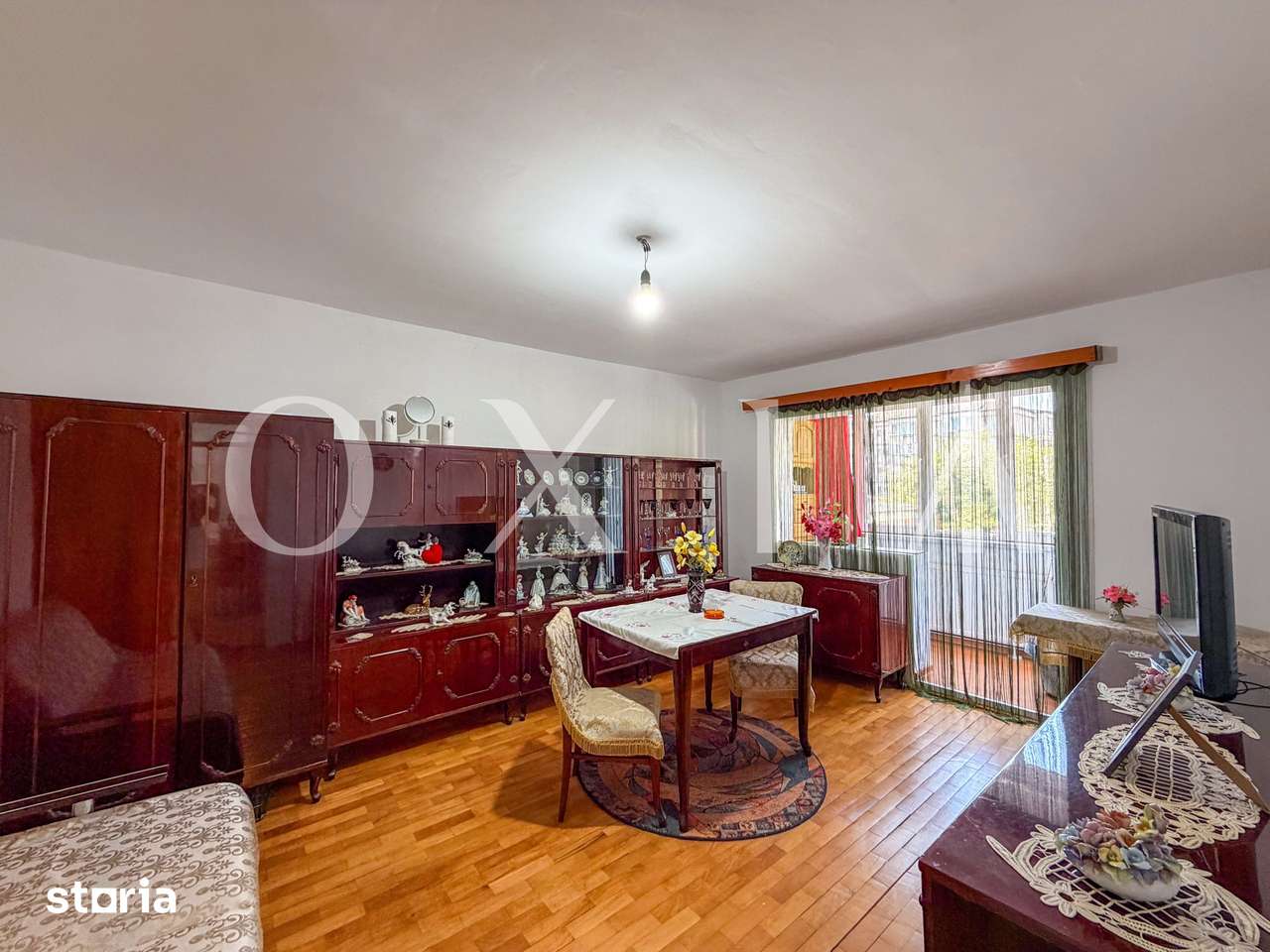 OX767 Lipovei, Etaj 1, Decomandat, Centrala Proprie — fotografia 1