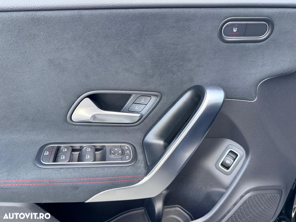 Mercedes-Benz CLA - 16