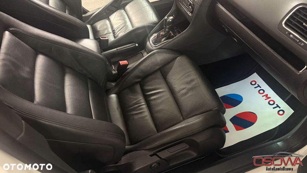 Volkswagen Golf - 37