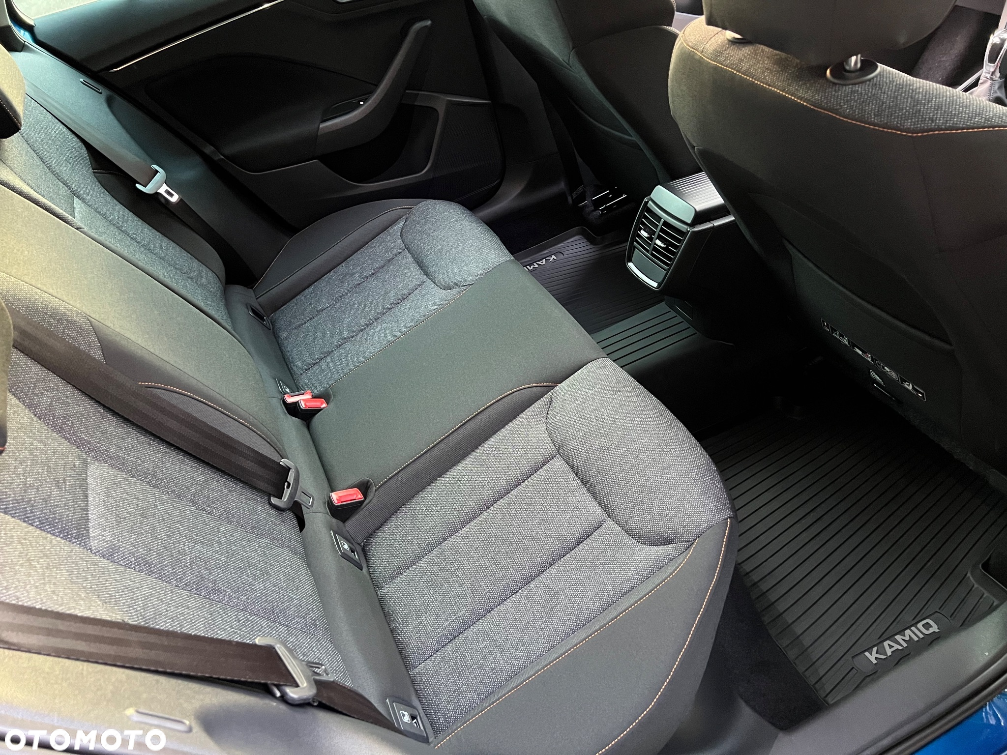 Skoda Kamiq 1.0 TSI Style DSG - 8