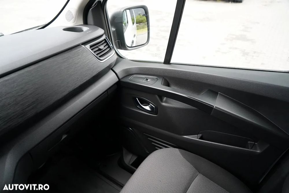 Renault TRAFIC III / AUTOBUS / 9 LOCURI / PRIMUL PROPRIETAR / DEALER POLONESE / 2022 / - 24