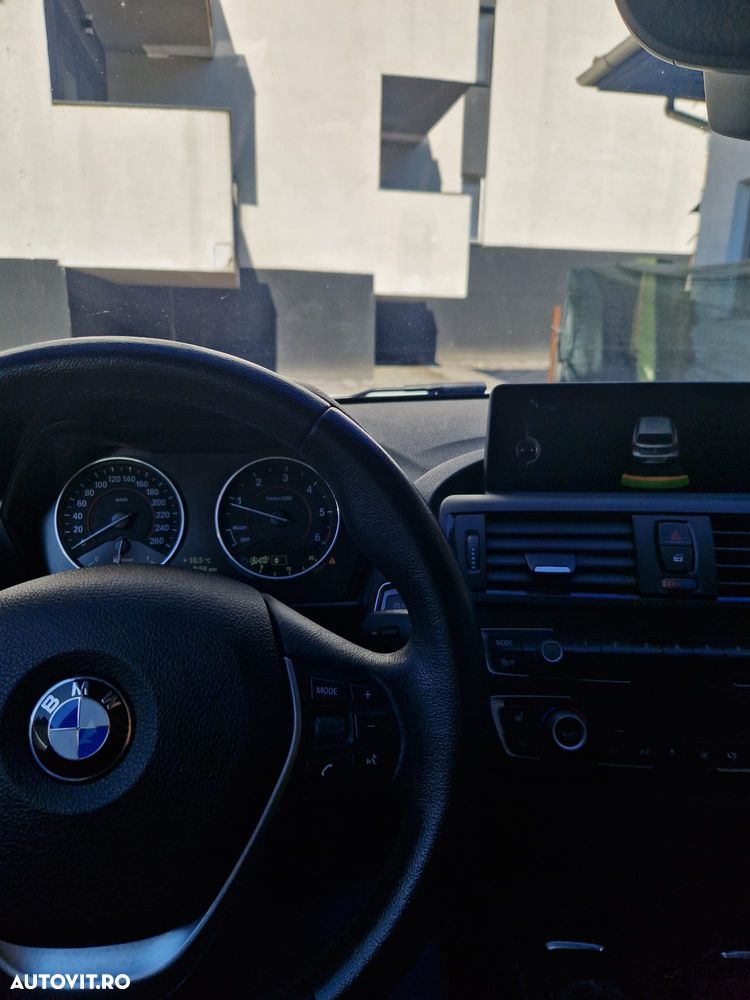 BMW Seria 1 118d xDrive - 7