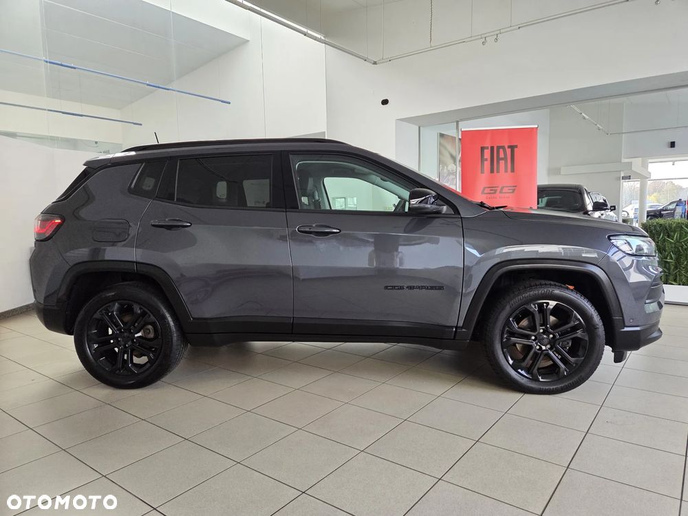 Jeep Compass 1.3 TMair Night Eagle FWD S&S - 4