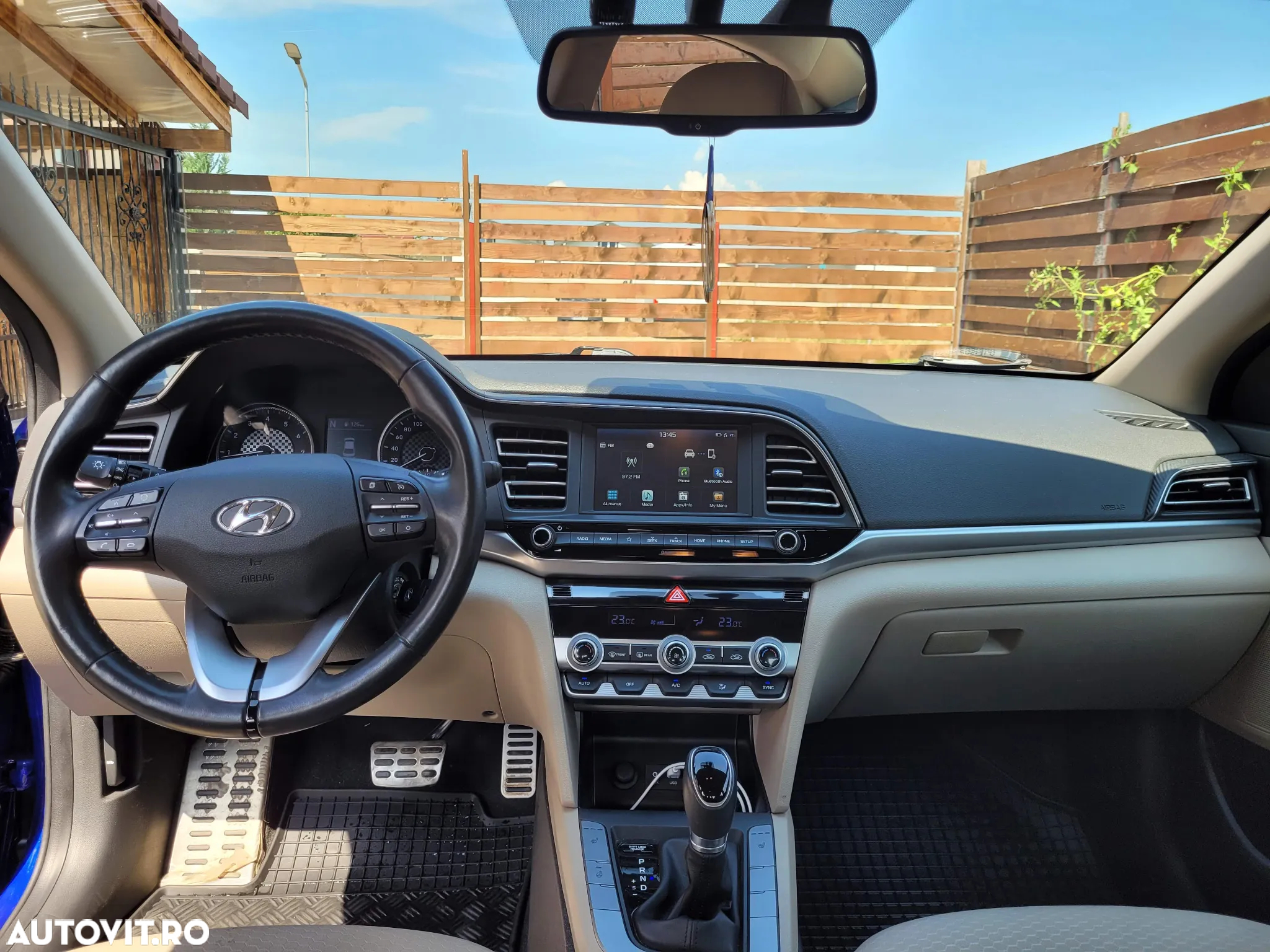 Hyundai Elantra 1.6 MPi Aut. Exclusive - 5