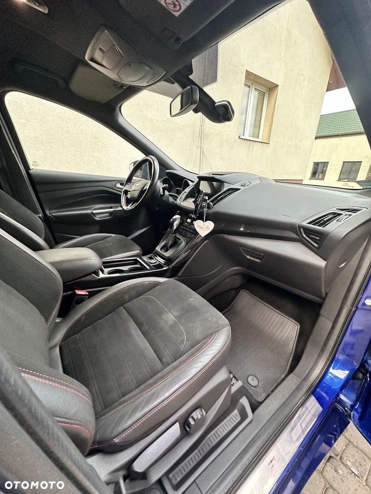 Ford Kuga 2.0 TDCi AWD ST-Line - 2