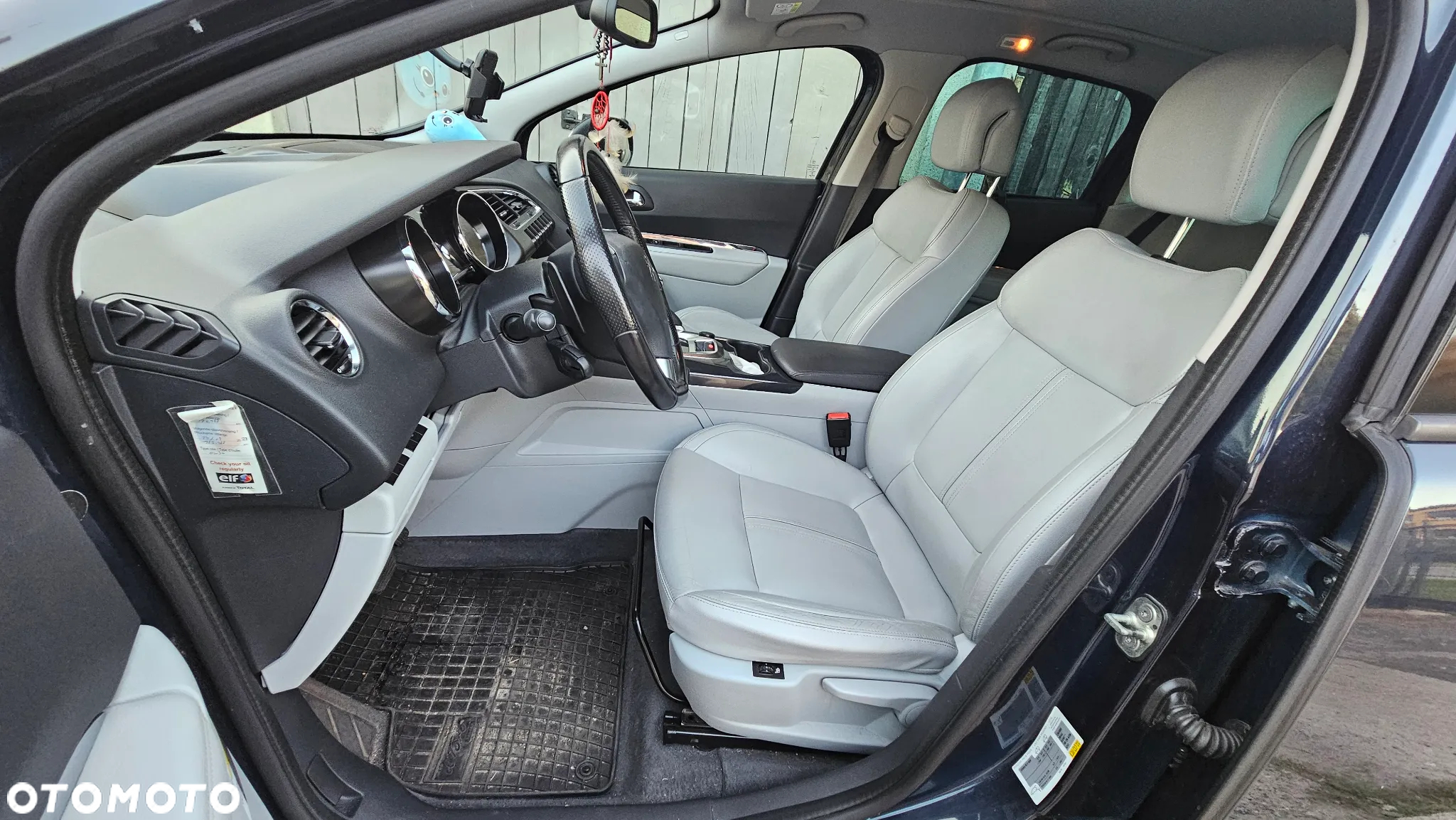 Peugeot 3008 - 24