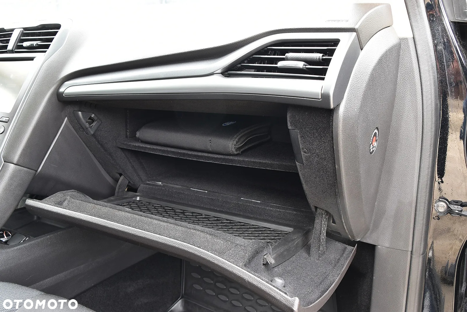 Ford Mondeo - 40