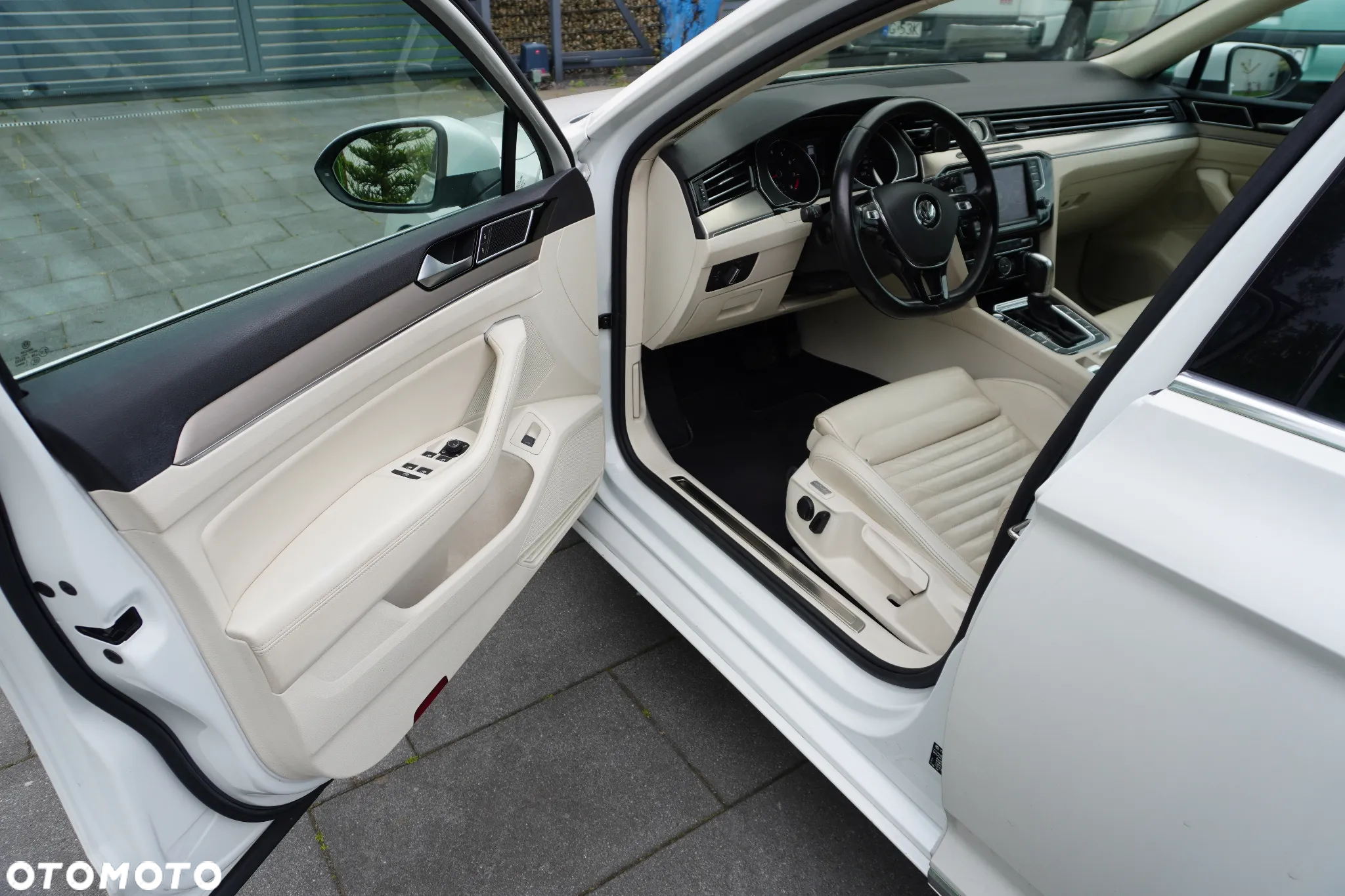 Volkswagen Passat 2.0 TSI BMT Highline DSG - 17