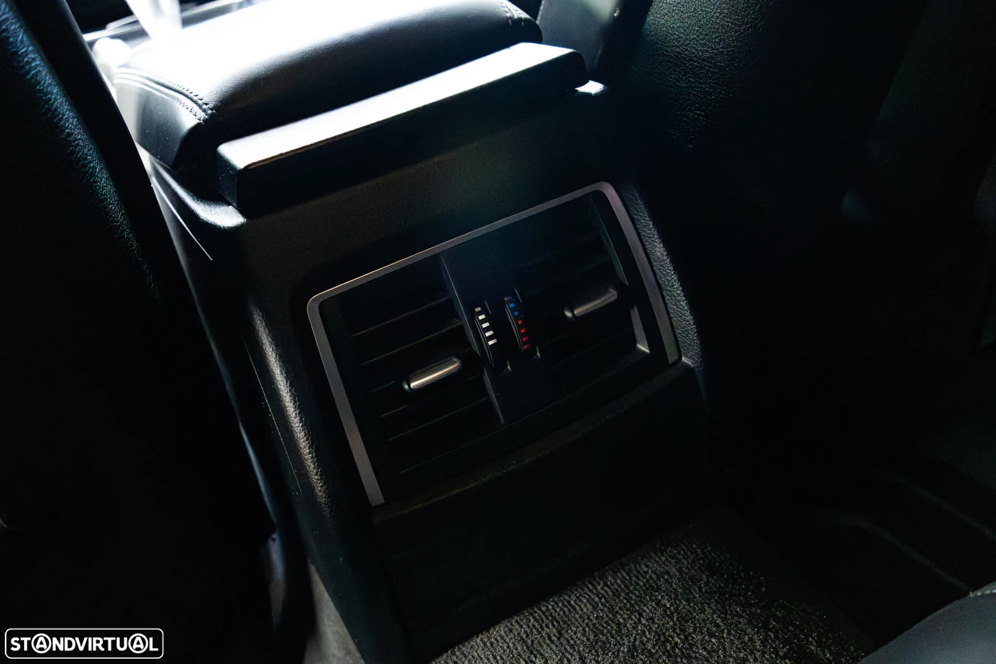 BMW M4 Coupe DKG Competition - 39