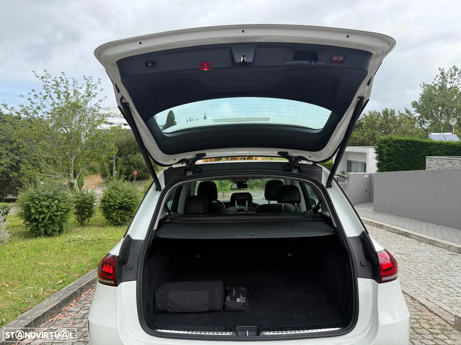 Mercedes-Benz GLE 350 e 4Matic - 10