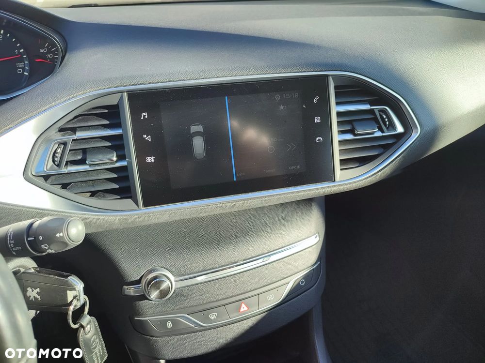 Peugeot 308 1.5 BlueHDi Active Pack Business S&S - 38