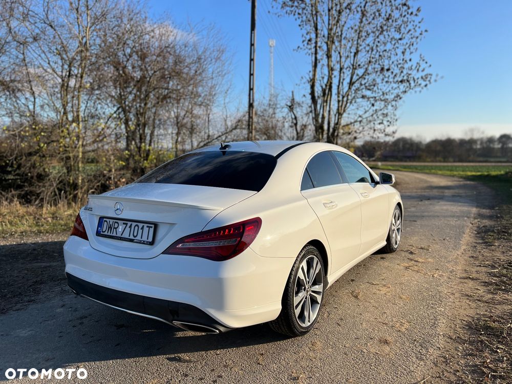 Mercedes-Benz CLA 250 7G-DCT Sport - 7
