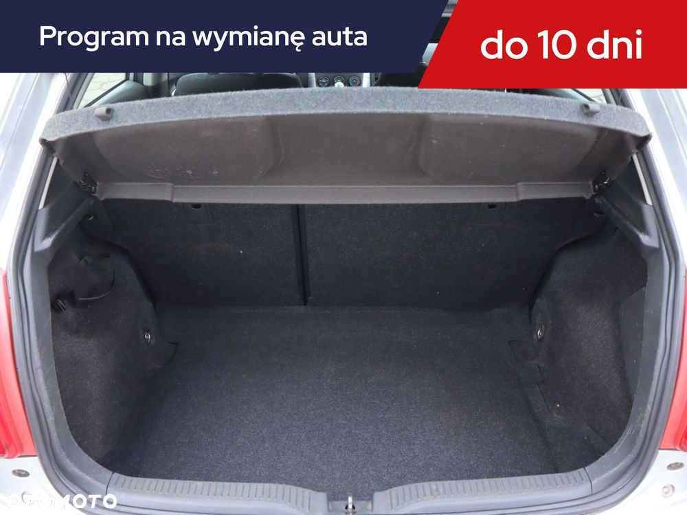 Toyota Auris - 14