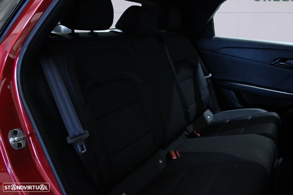 MG MG4 64 kWh Luxury - 11