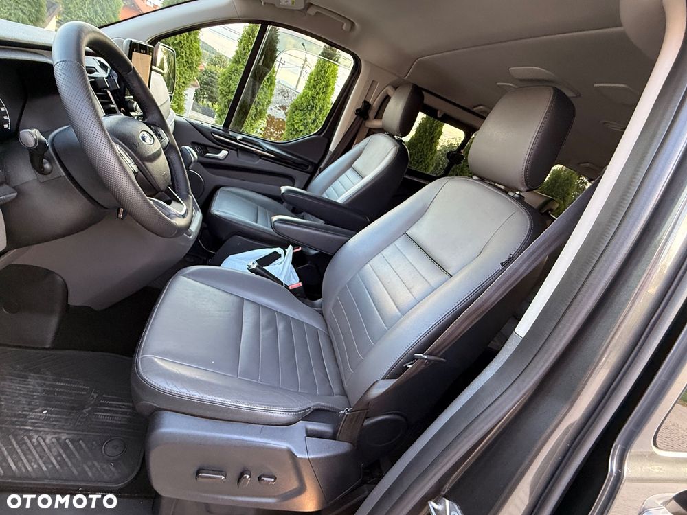 Ford Tourneo Custom 2.0 TDCi L2 Titanium - 24