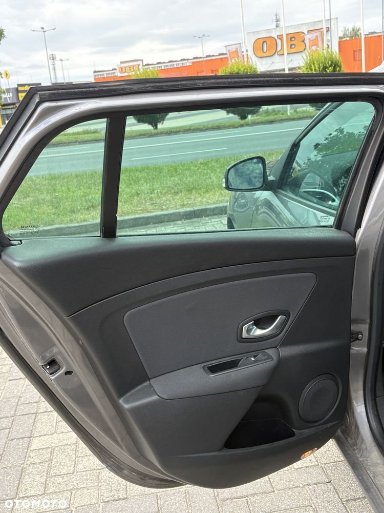 Renault Megane 1.9 dCi Dynamique - 12